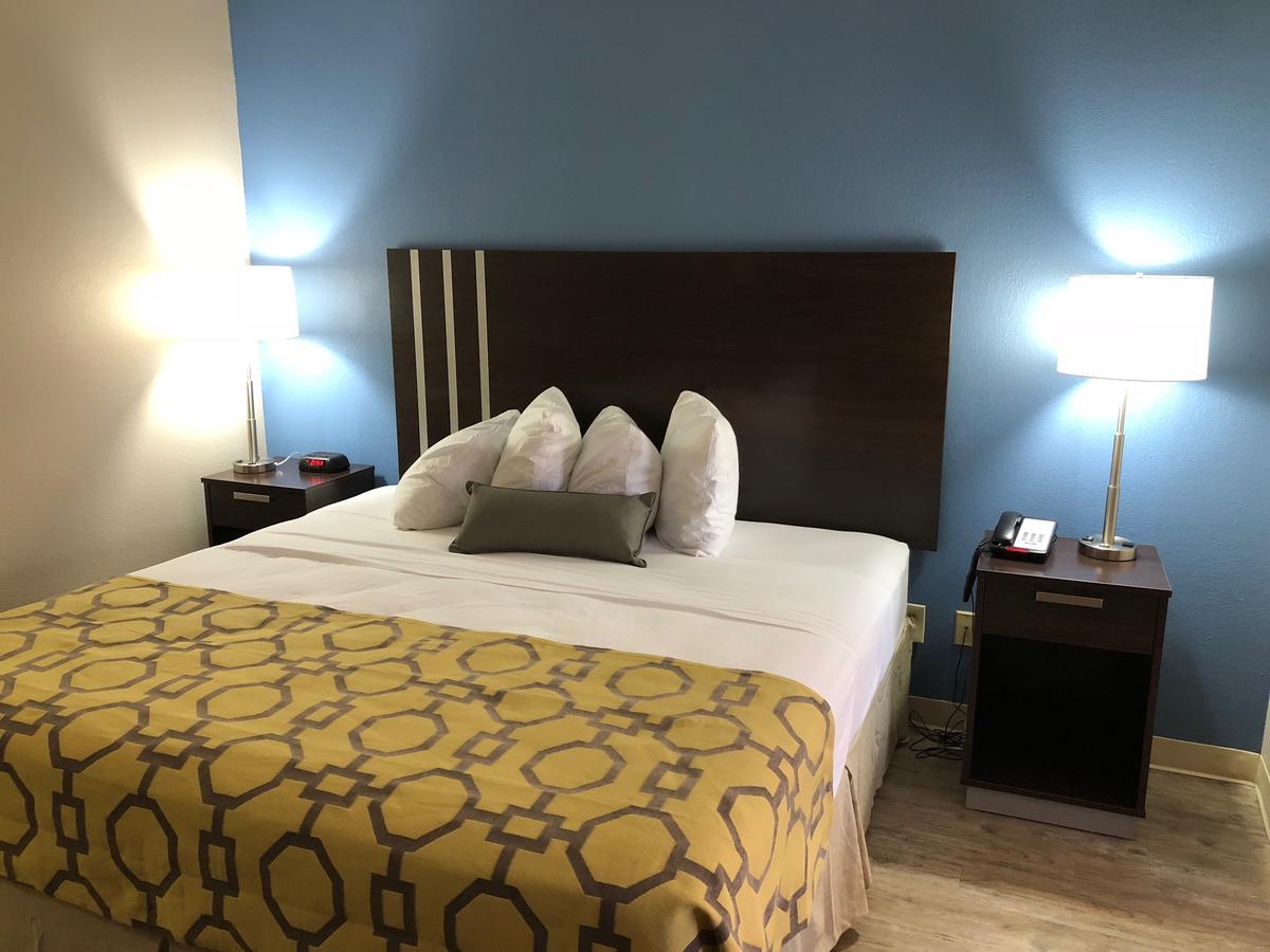 Baymont By Wyndham Douglasville Atlanta מראה חיצוני תמונה